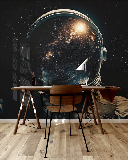 Stellar Astronaut Horizon