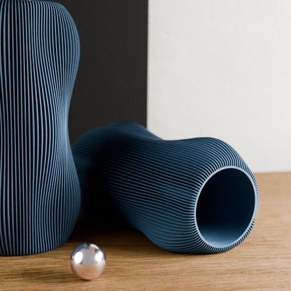 Bubbly Vase | Modernized Pottery