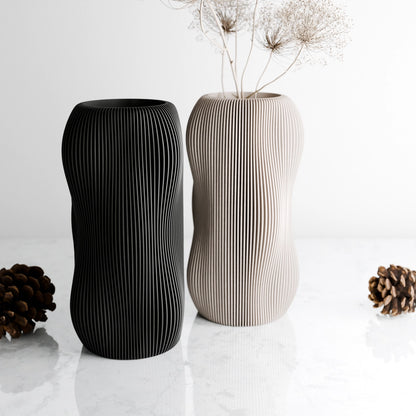 Bubbly Vase | Modernized Pottery