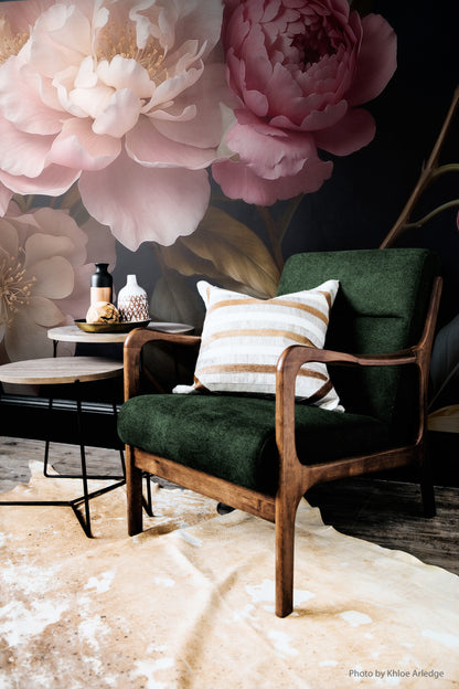 Floral Noir Elegance