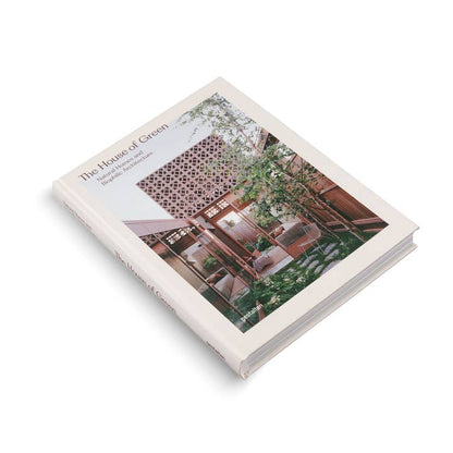 The House of Green: Natural Homes and Biophilic Architecture