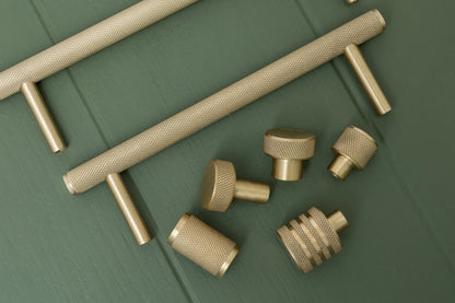 Apidae Solid Brass Knurled Pull Handles & Knobs - Satin Bras