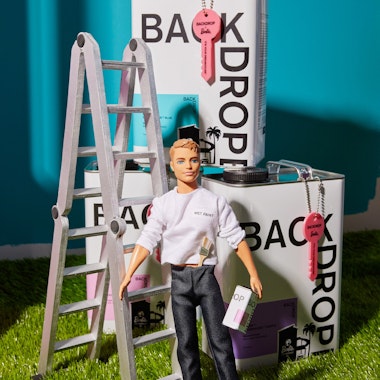 BARBIE™ DREAMHOUSE™ BLUE